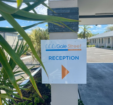 加莱街汽车旅馆和别墅主图