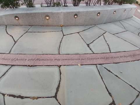 African Burying Ground Memorial-朴次茅斯必去景点