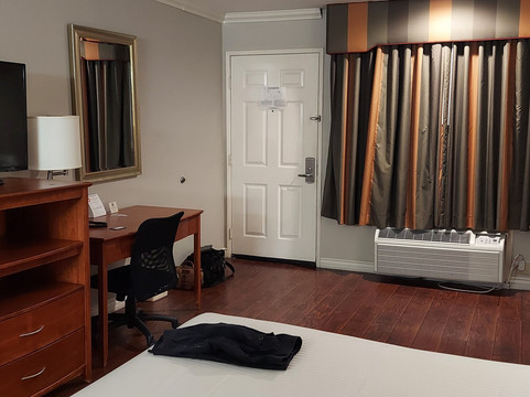 棕榈花园贝斯特韦斯特酒店主图