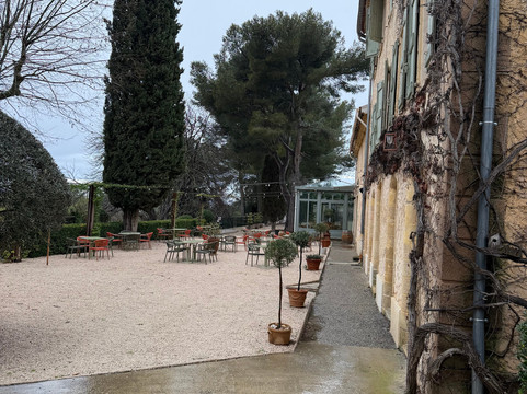 高加雅区酒店主图