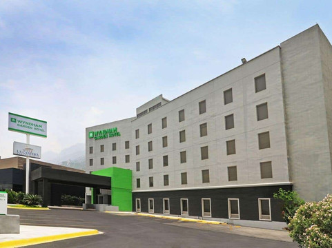 蒙特雷皇家山谷温德姆花园酒店主图