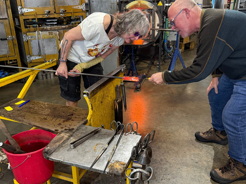 Lumel Glass Blowing Studio-白马市必去景点