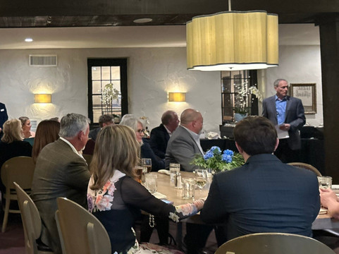 诺曼底农场会议中心酒店主图