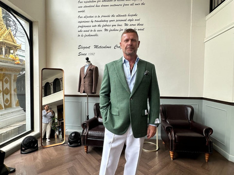 James Fashion International-曼谷必去景点