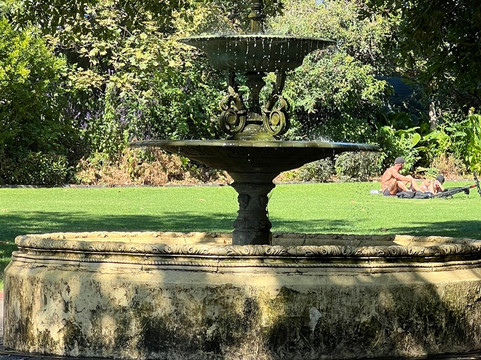 Victoria Gardens-普拉兰必去景点