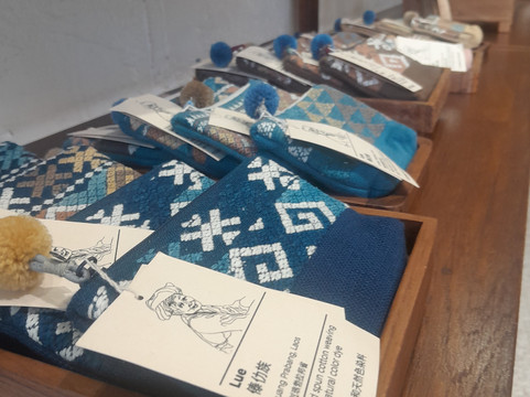 Her Works Vientiane Flagship Store-万象必去景点