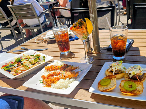 Deep Lagoon Seafood and Oyster House主图