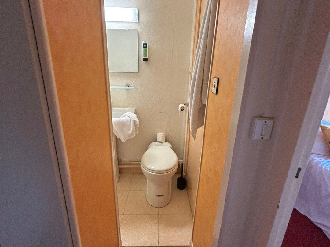 勃艮第收成酒店主图