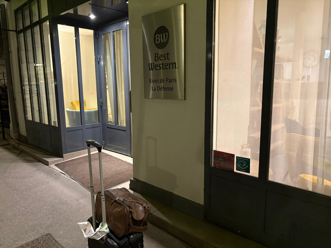 巴黎莱弗斯拉德芳斯贝斯特韦斯特酒店主图