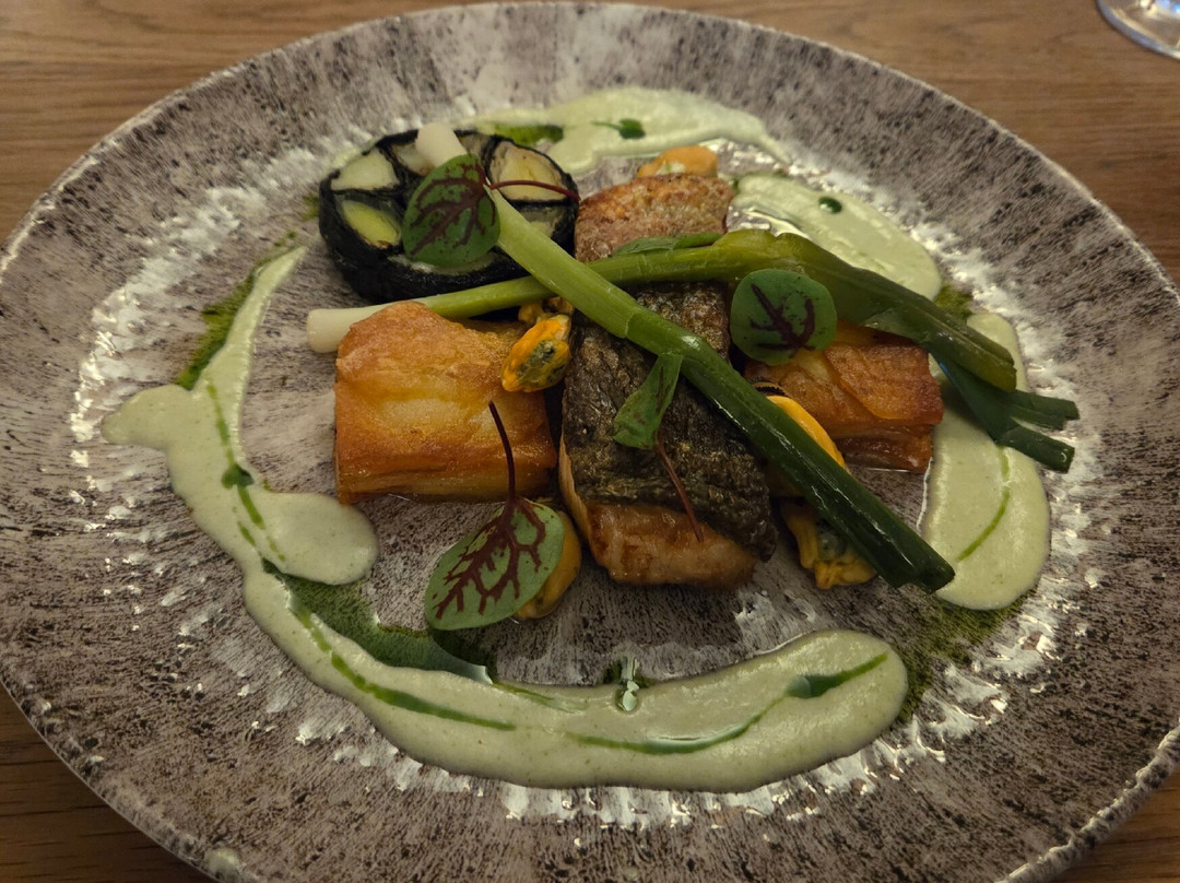 三夏尔斯旅馆主图