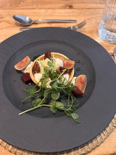 贾布加克葡萄园餐厅客房酒店-旅行者