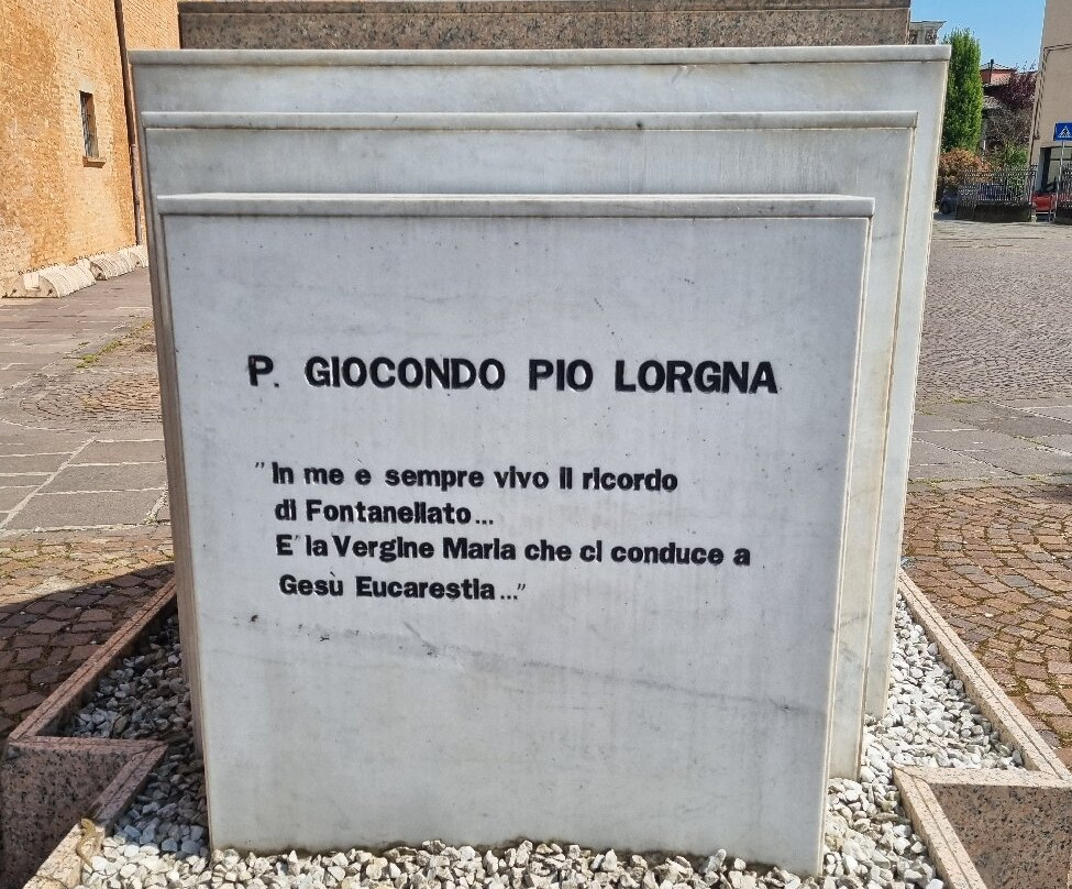 Santuario Basilica della Beata Vergine del Santo Rosario di Fontanellato-丰塔内拉托必去景点