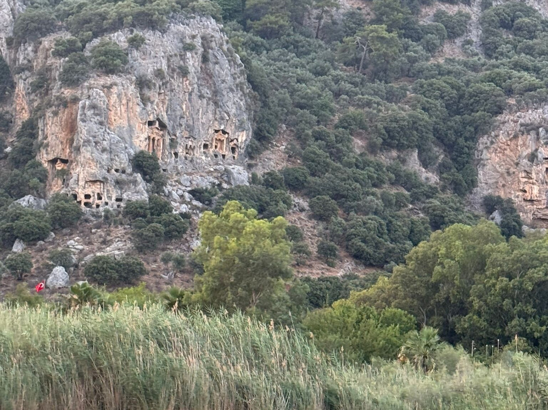 Ancient Rock Tombes-费特希耶必去景点