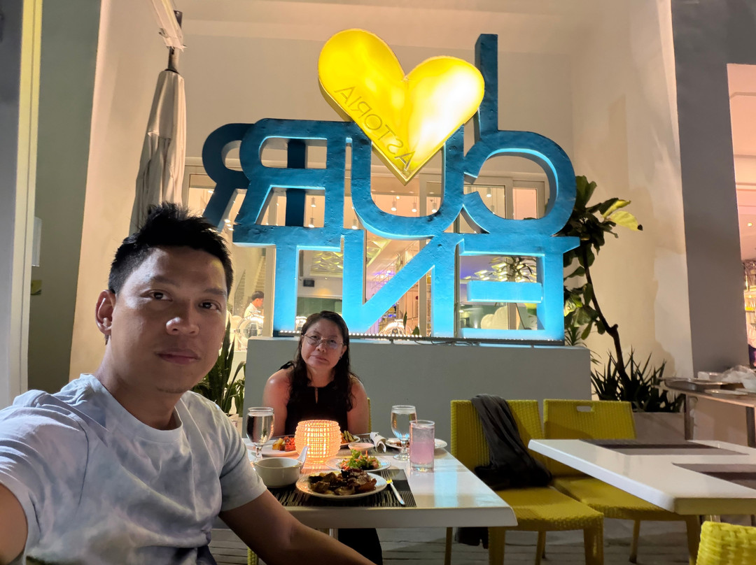 柯伦特阿斯托里亚酒店主图