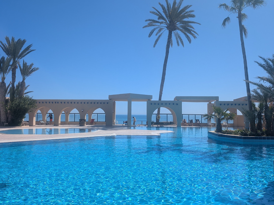 齐塔海滩度假村主图