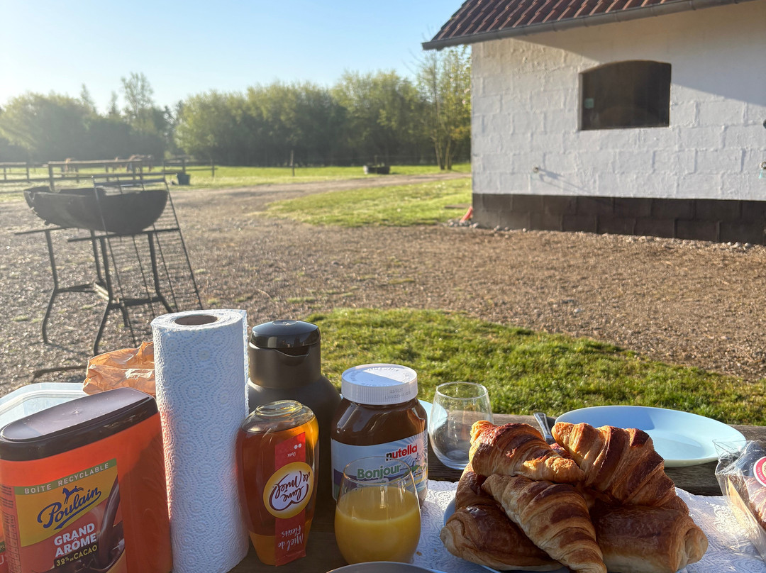 Espaces Equestres Henson-Saint-Quentin-en-Tourmont必去景点