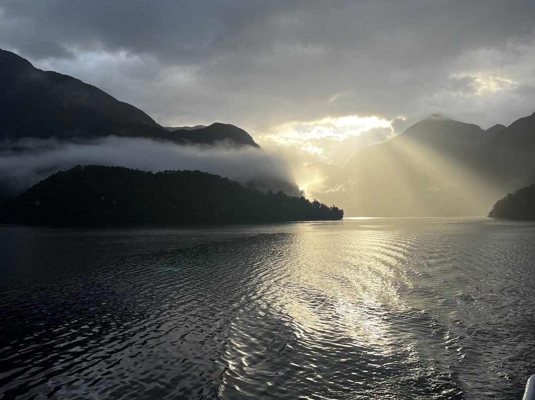 Fiordland Expeditions - Doubtful Sound Overnight Cruises & Multi Day Charters-马纳普里必去景点