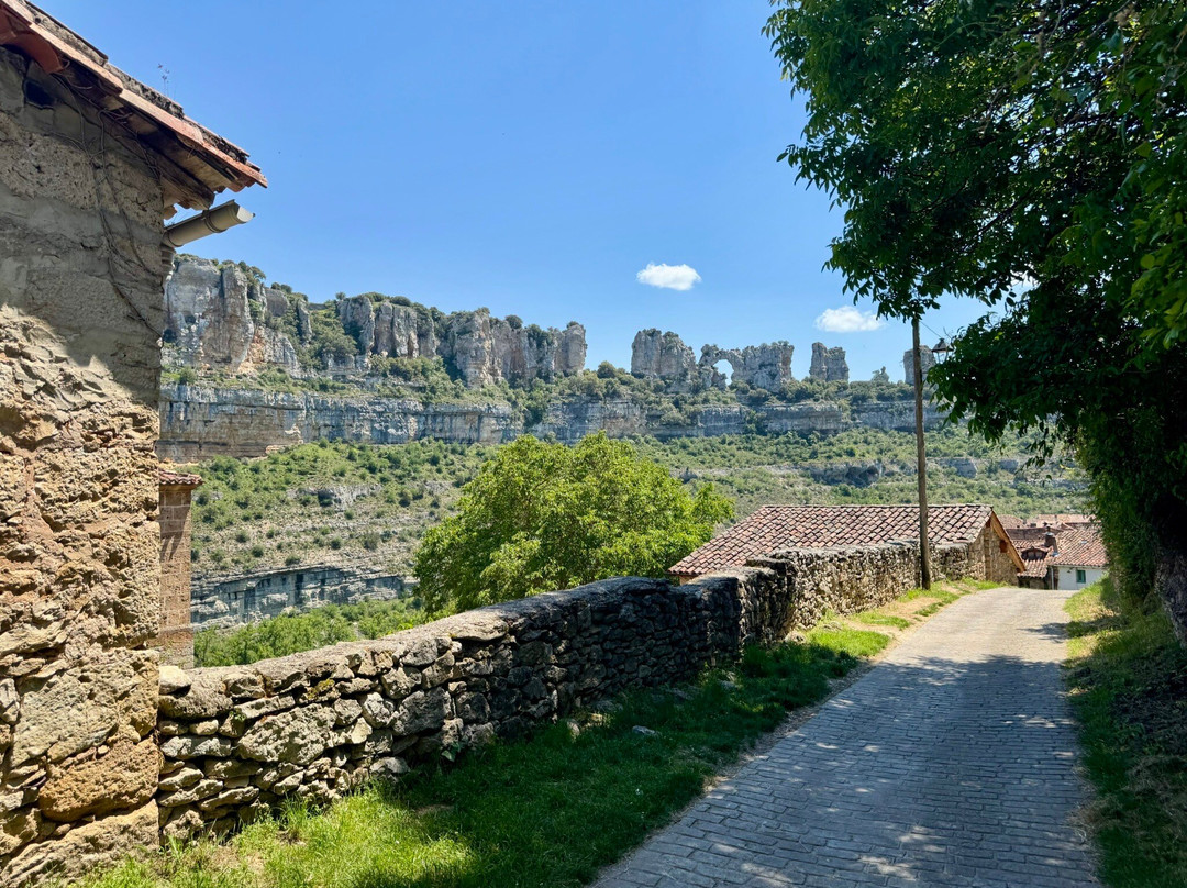 Cascada de Orbaneja-Orbaneja del Castillo必去景点