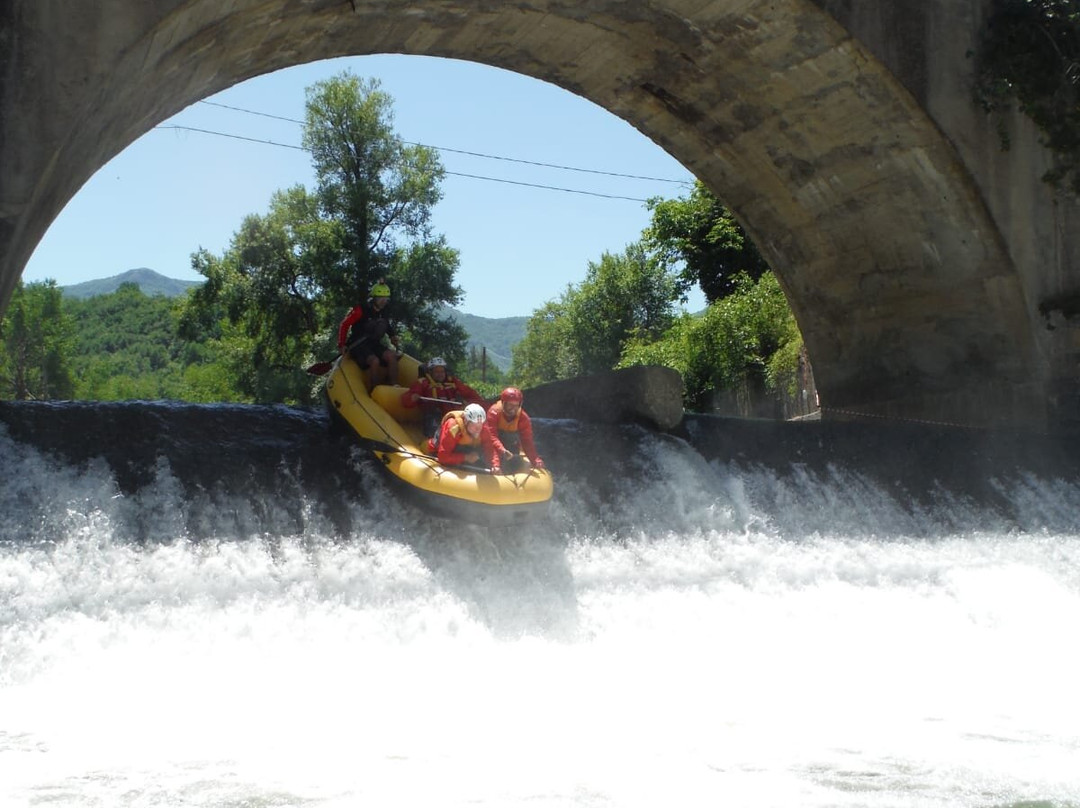 Centro Rafting di Campobase-Pertosa必去景点