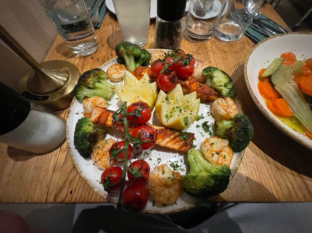 Mamani Restaurant