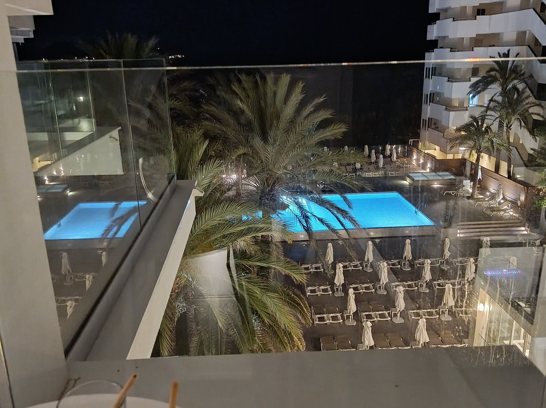 卡拉米洛伊波罗之星波浪酒店 - 仅供成人入住主图