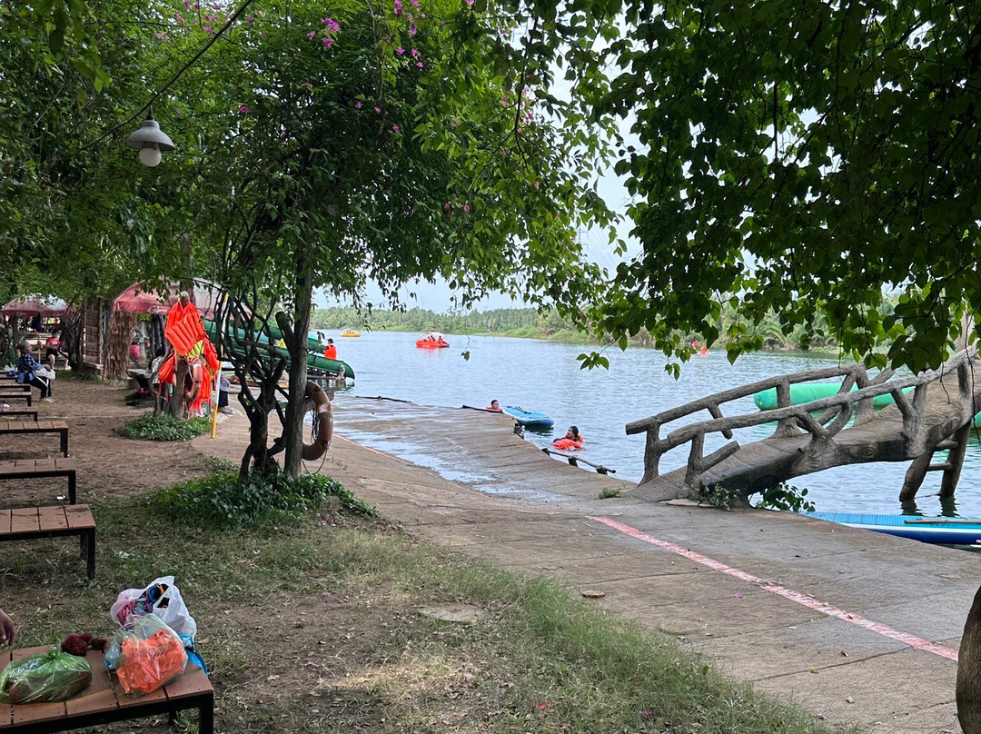 Khu Du Lich Sinh Thai Bo Cap Vang-Xa Phuoc Khanh必去景点