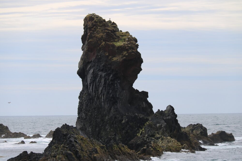 Djupalonssandur Beach-Hellnar必去景点