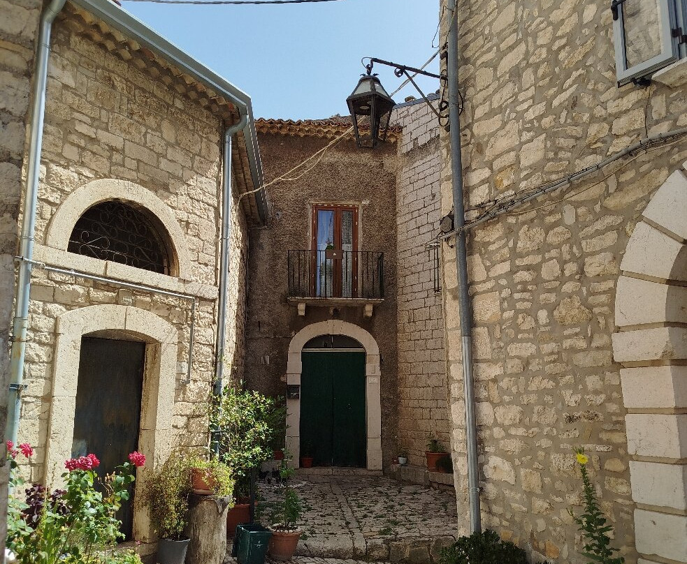 Borgo Medievale Di Oratino-Oratino必去景点