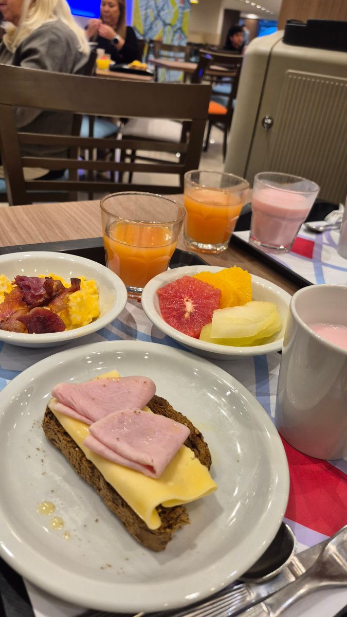 Holiday Inn Express 罗萨里奥-旅行者