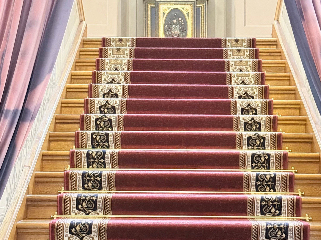 涅斯维日的拉济维乌家族城堡建筑群-涅斯维日必去景点