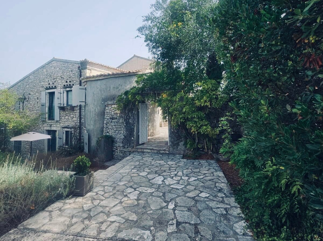 Torri E Merli Hotel by Ghh主图