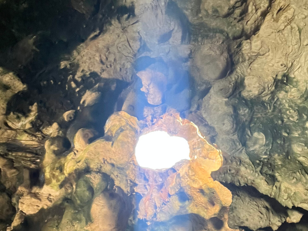 Hato Caves-威廉斯塔德必去景点