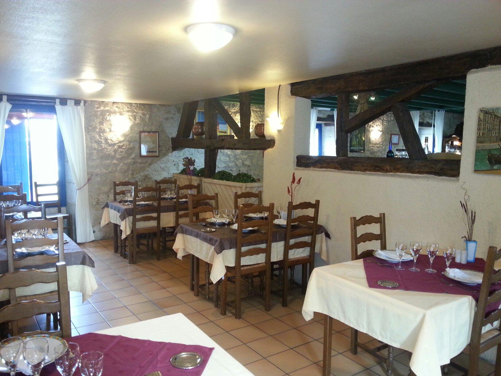 Hotel Restaurant Le Sorbier-餐饮