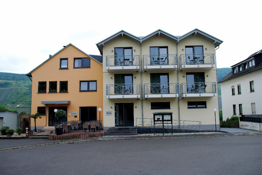 贝恩卡斯特尔-屈斯酒店住宿-Christiana's Weinarthotel