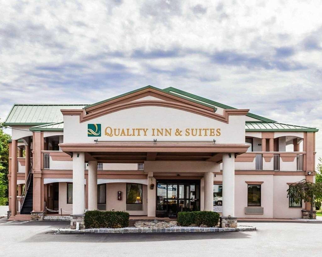 Quality Inn & Suites  Quakertown-官方