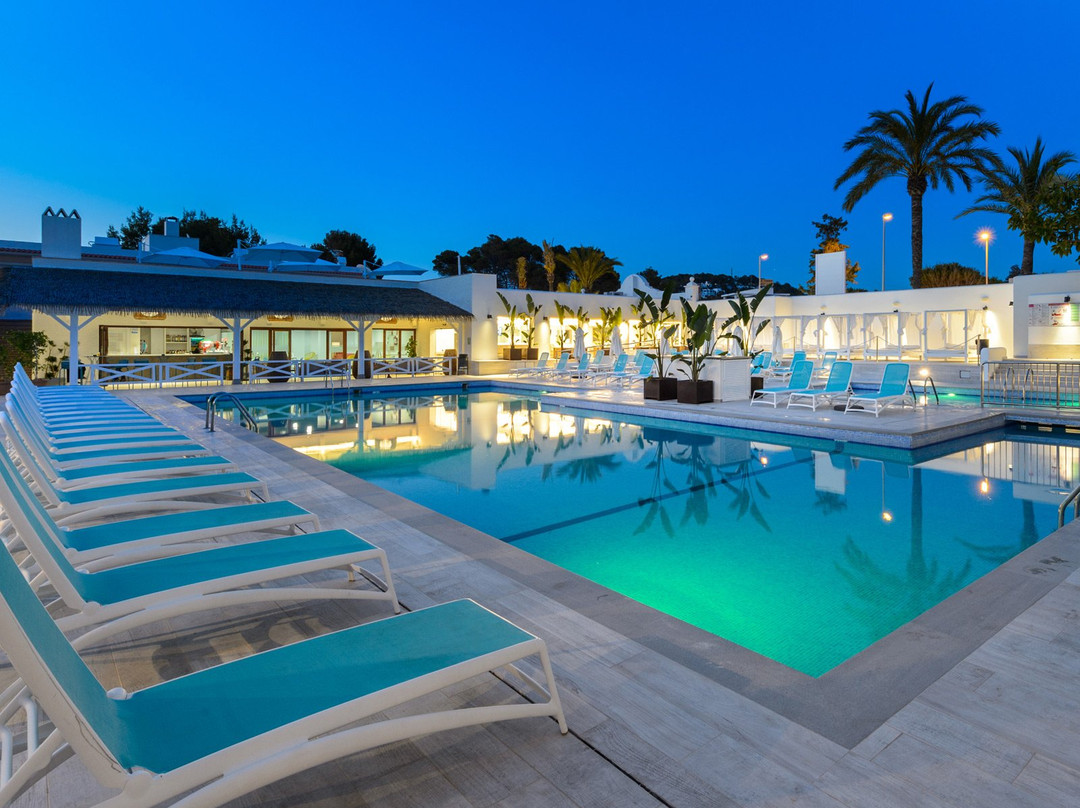 Hotel Vibra Cala Tarida主图