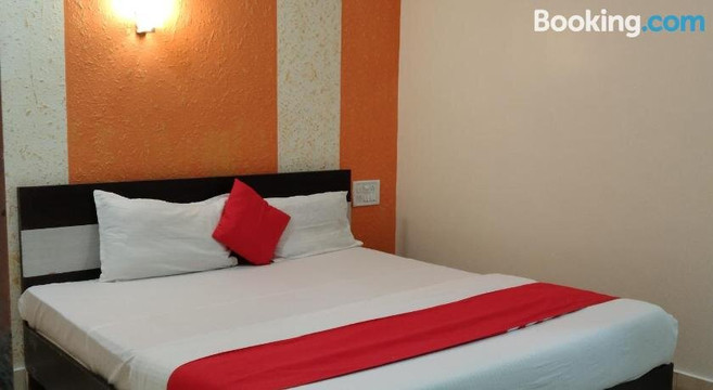 Shree Hotel Shivdhara