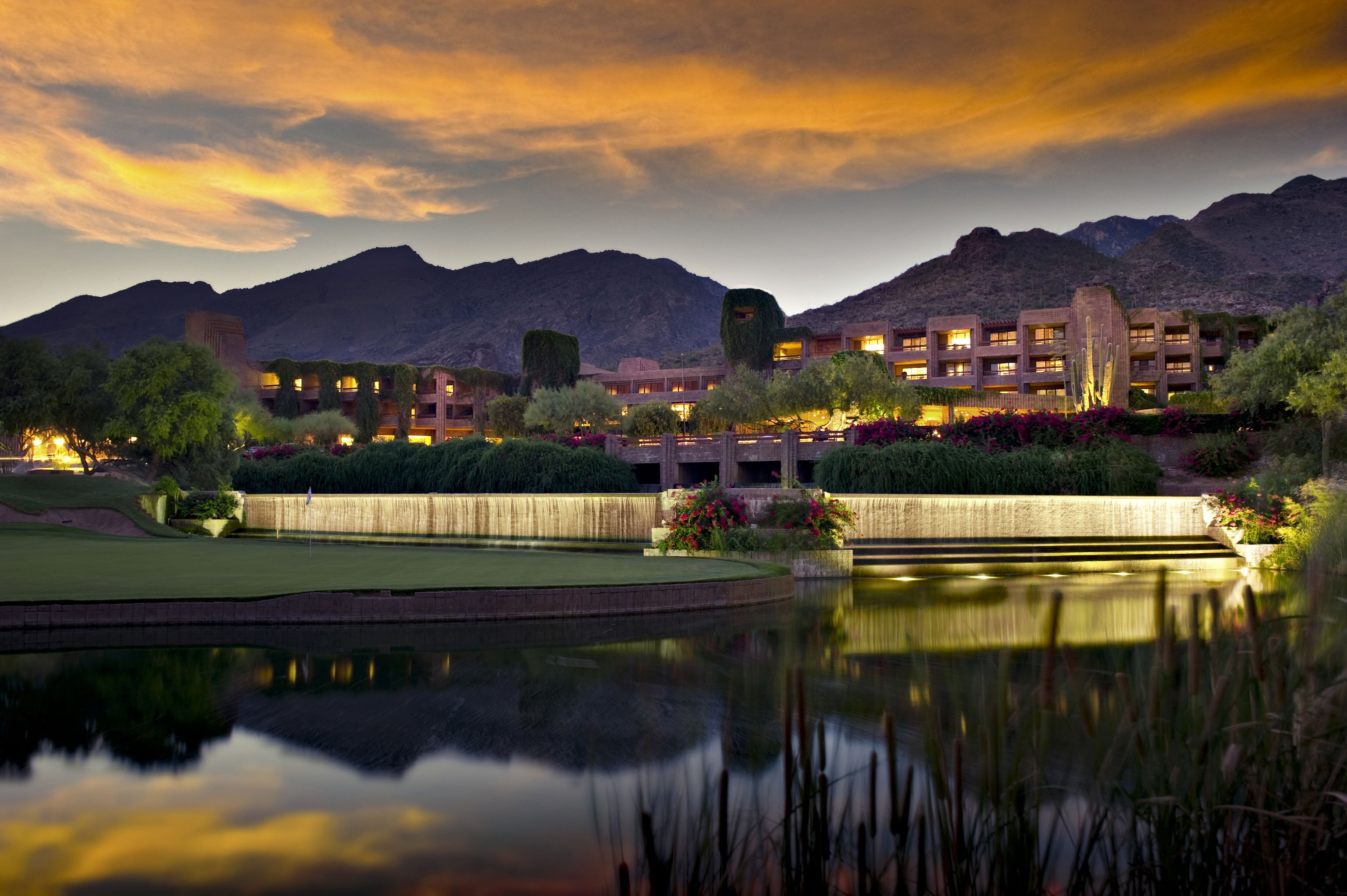 Loews Ventana Canyon Resort-官方