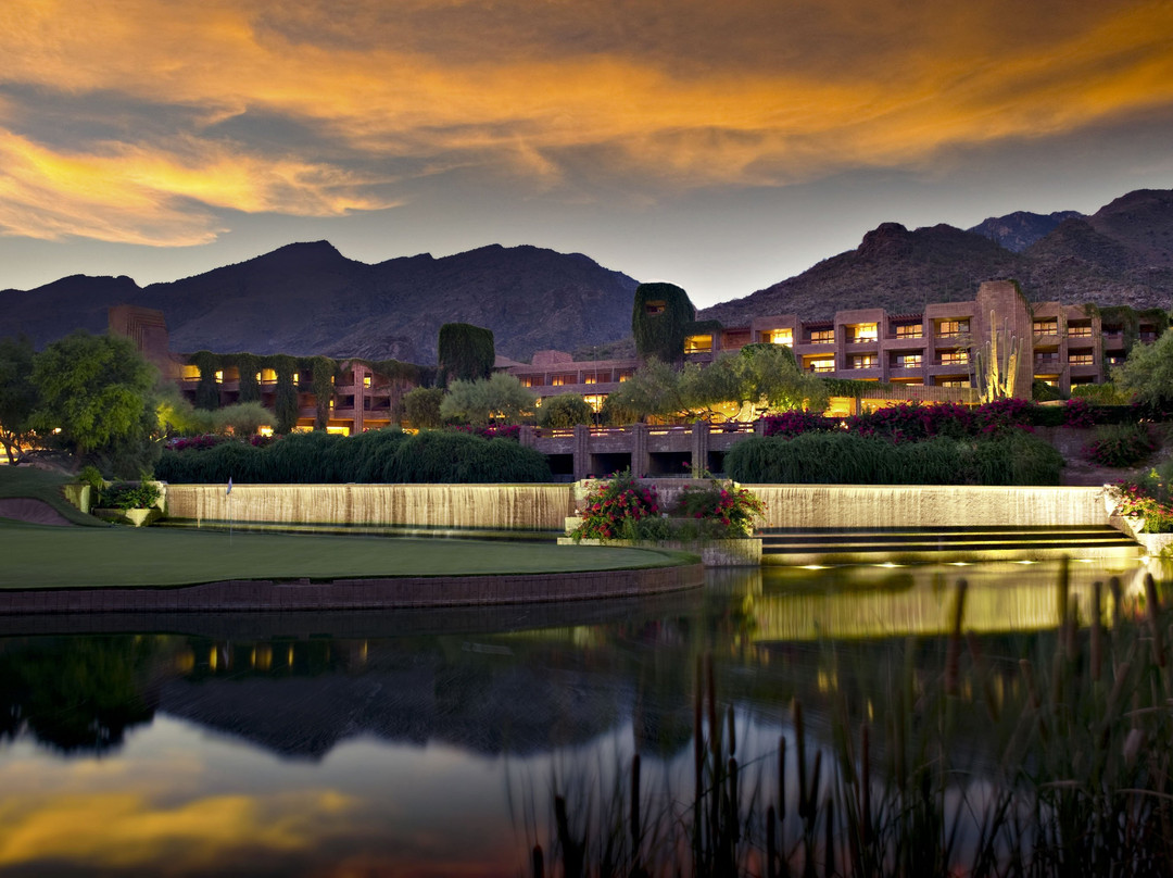 Loews Ventana Canyon Resort主图