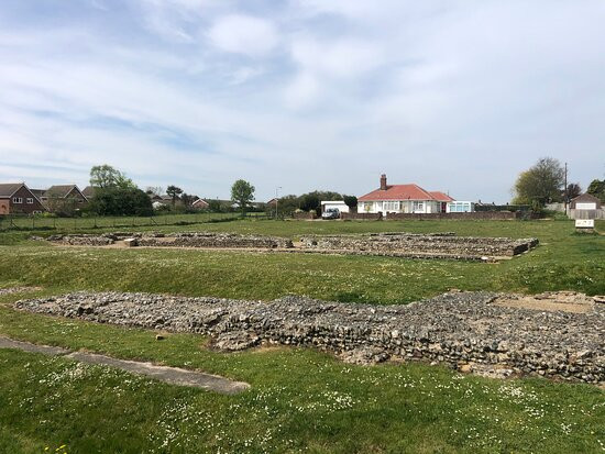 Caister Roman Fort景点图片