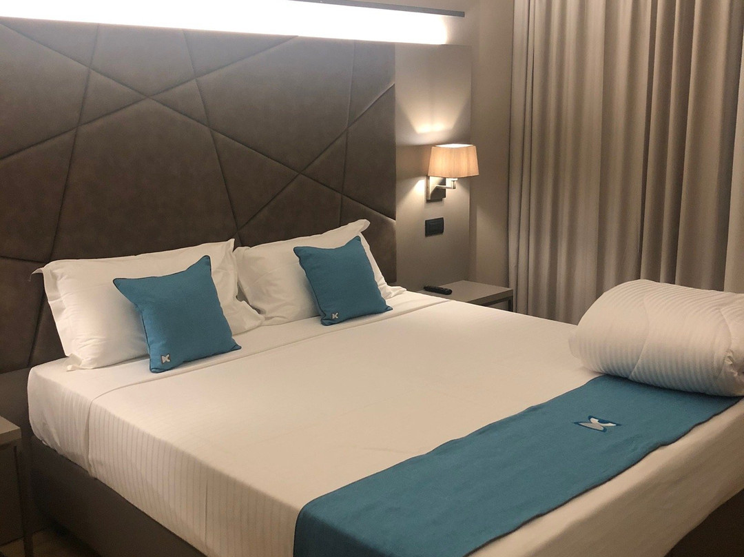 DC Hotel International