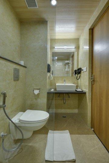 Khumani by Hills N Dunes Hotels Pvt Ltd-浴室
