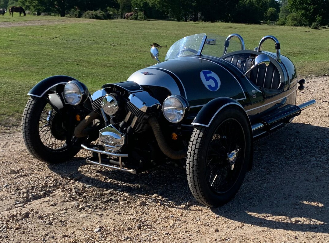 NEW FOREST CLASSIC & SPORTS CAR HIRE-Wellow必去景点