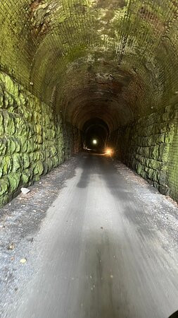 Historic Western & Atlantic Railroad Tunnel-Tunnel Hill必去景点