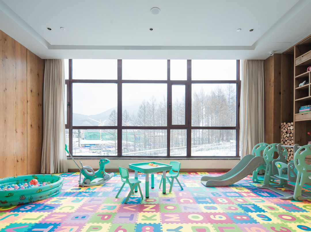 吉林北大湖假日酒店主图