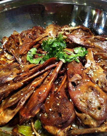 渝新干锅辣鸭头