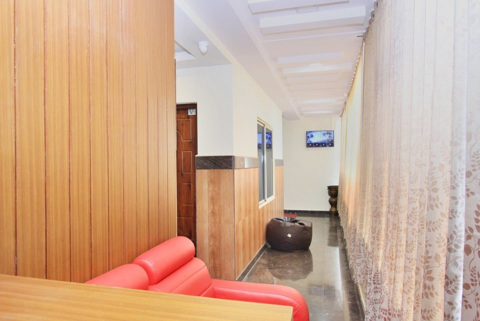 OYO 10549 Hotel Le Comforts主图