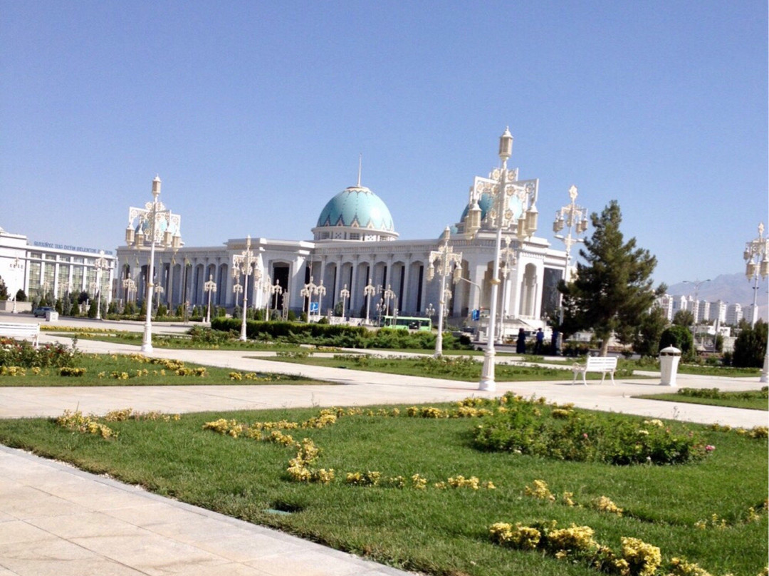 Palace Complex Oguzkhan景点图片