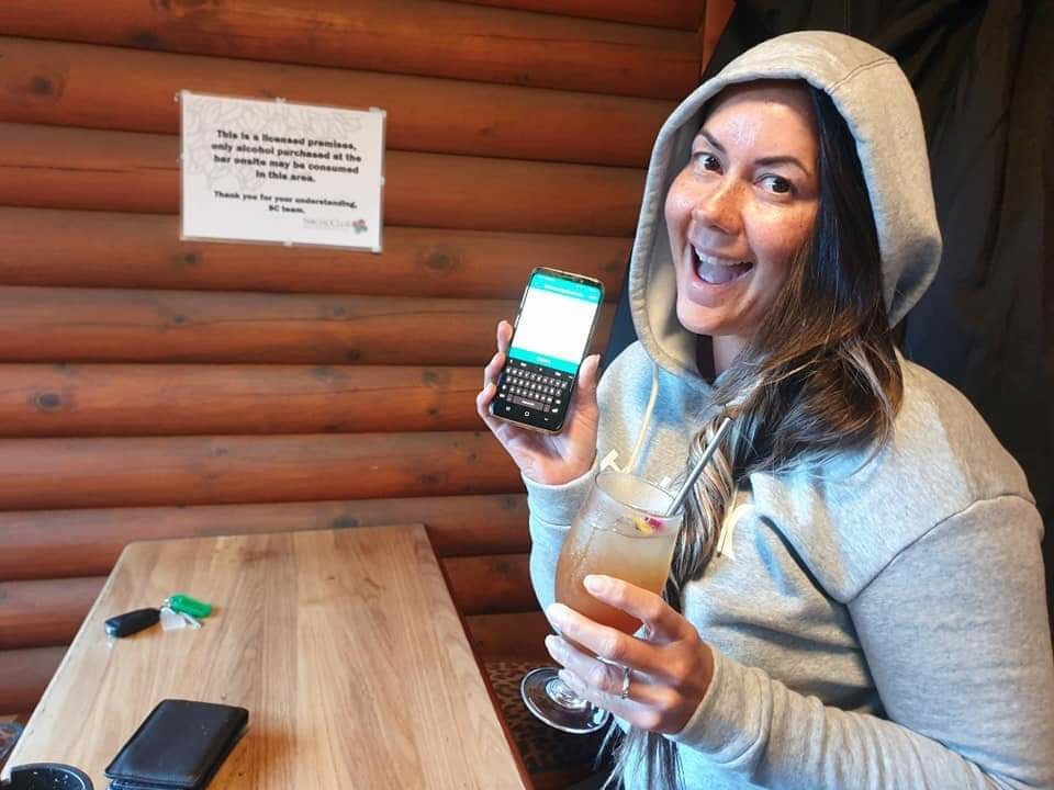 陶波湖畔小屋-官方