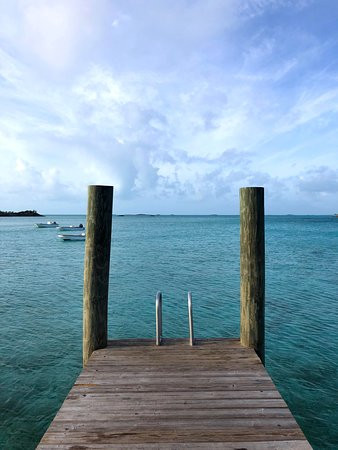 Staniel Cay Yacht Club主图